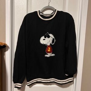 Peanuts “Joe Cool” Black Crewneck Sweater with Snoopy Design